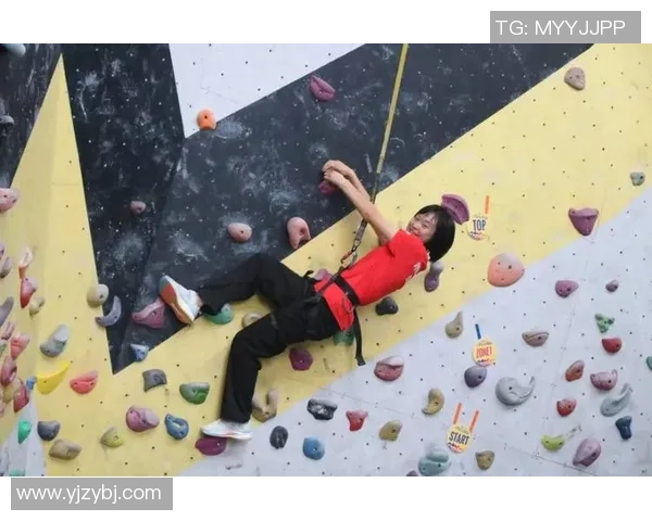 重庆攀岩队的进攻策略与训练方法深度解析