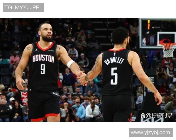 2007年火箭队对阵雄鹿队精彩全场录像回放及赛后精彩瞬间分析