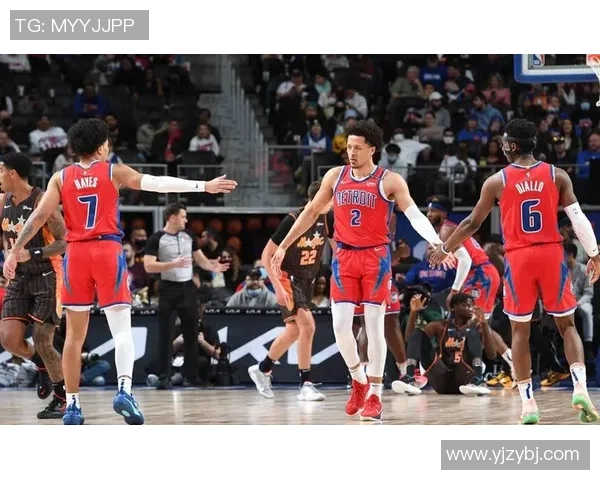 尼克斯与活塞对决分析：战术布局与球员表现的深度剖析